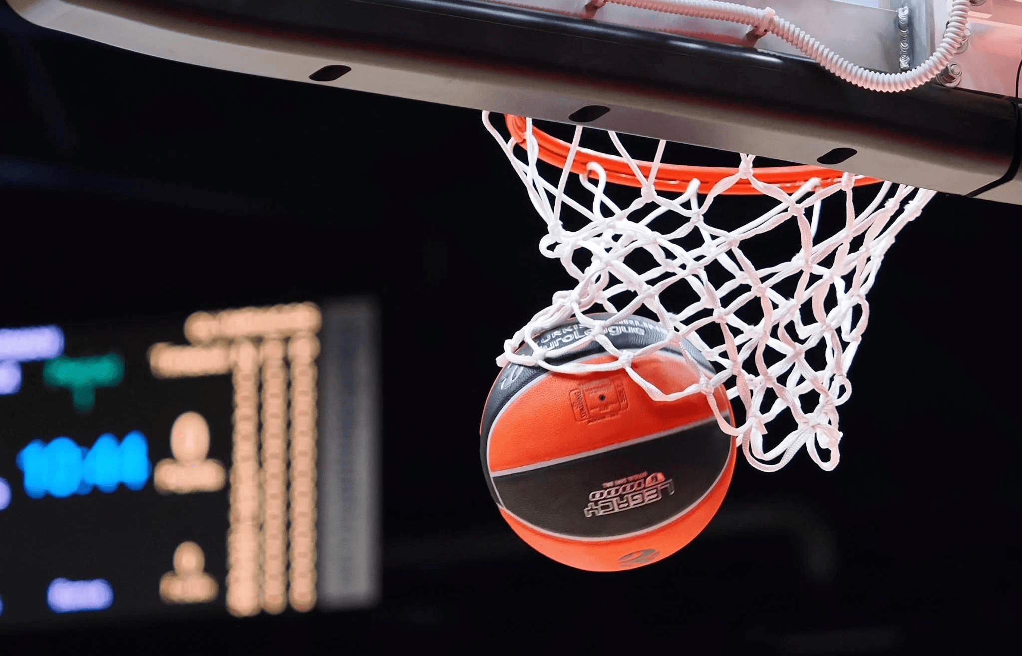 Евролига ждет решения от 4 команд